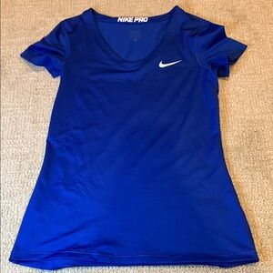 Nike Pro Women's Blue Top